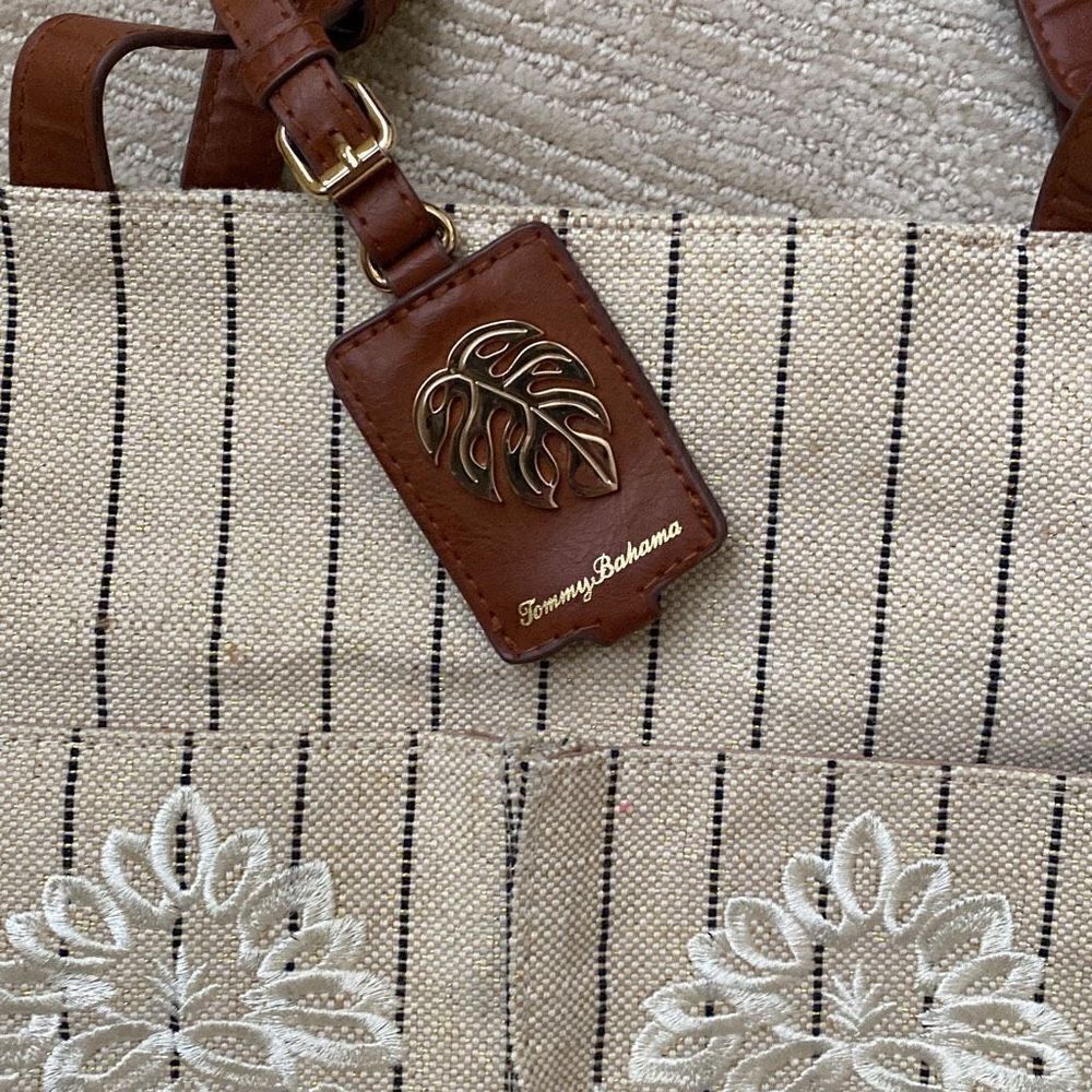 Tommy Bahama Beige Striped Purse/Tote - Picture 3 of 11